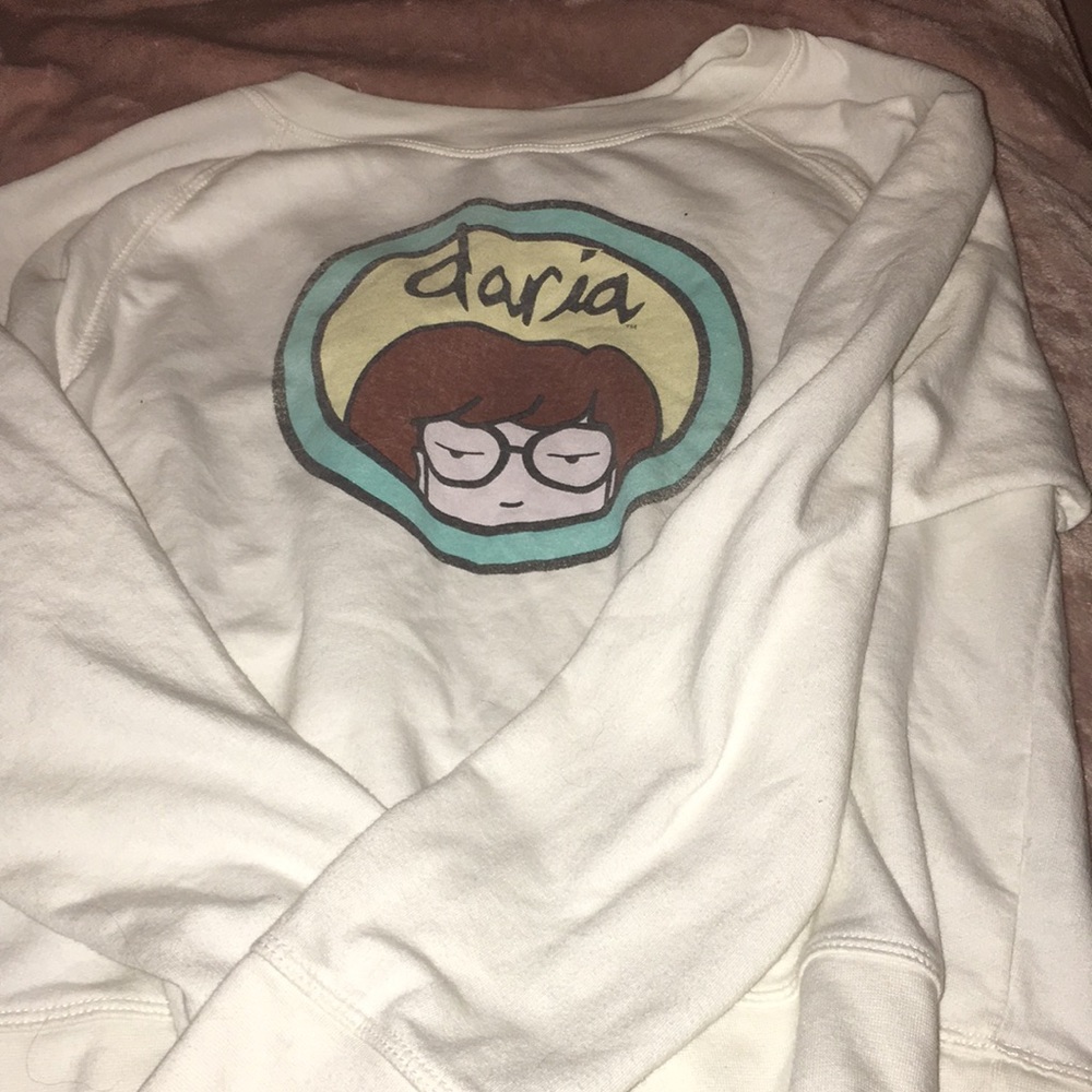 white MTV sweatshirt! $15